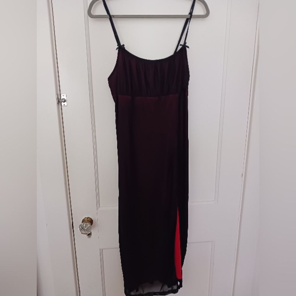 Beautiful red midi dress with black mesh overlay, size 3x